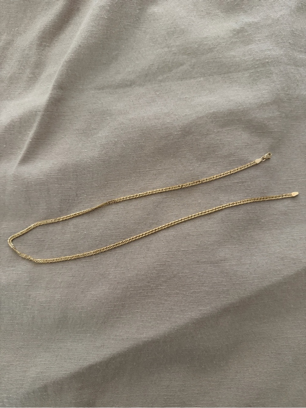 Japan style chain gold necklace. Stamped 750. 18k